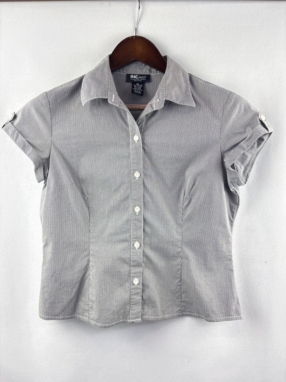 Women’s INC Stretch Size 8P Black & White Check Short Sleeve Blouse